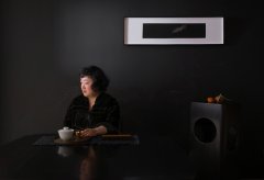 <b>华雍个展：精工细感化恬静改变世界</b>